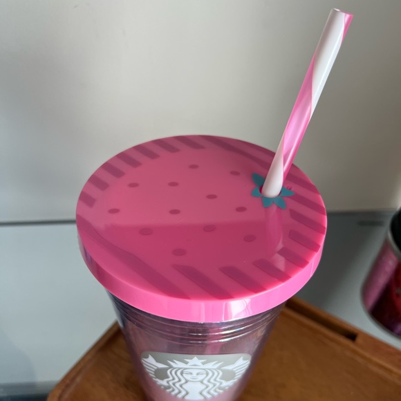 HTF NWT Starbucks Korea 2017 Summer Strawberry Cold Cup.473mL - Picture 2 of 6